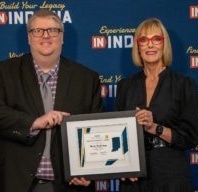 Mark Mc Kinney Suzanne Crouch Hoosier Hospitality Award 353x192