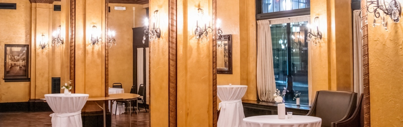 Weddings - Hotel Lobby