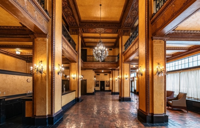 Weddings - Hotel Lobby